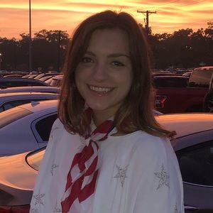 Meet your Posher, Mackenzie